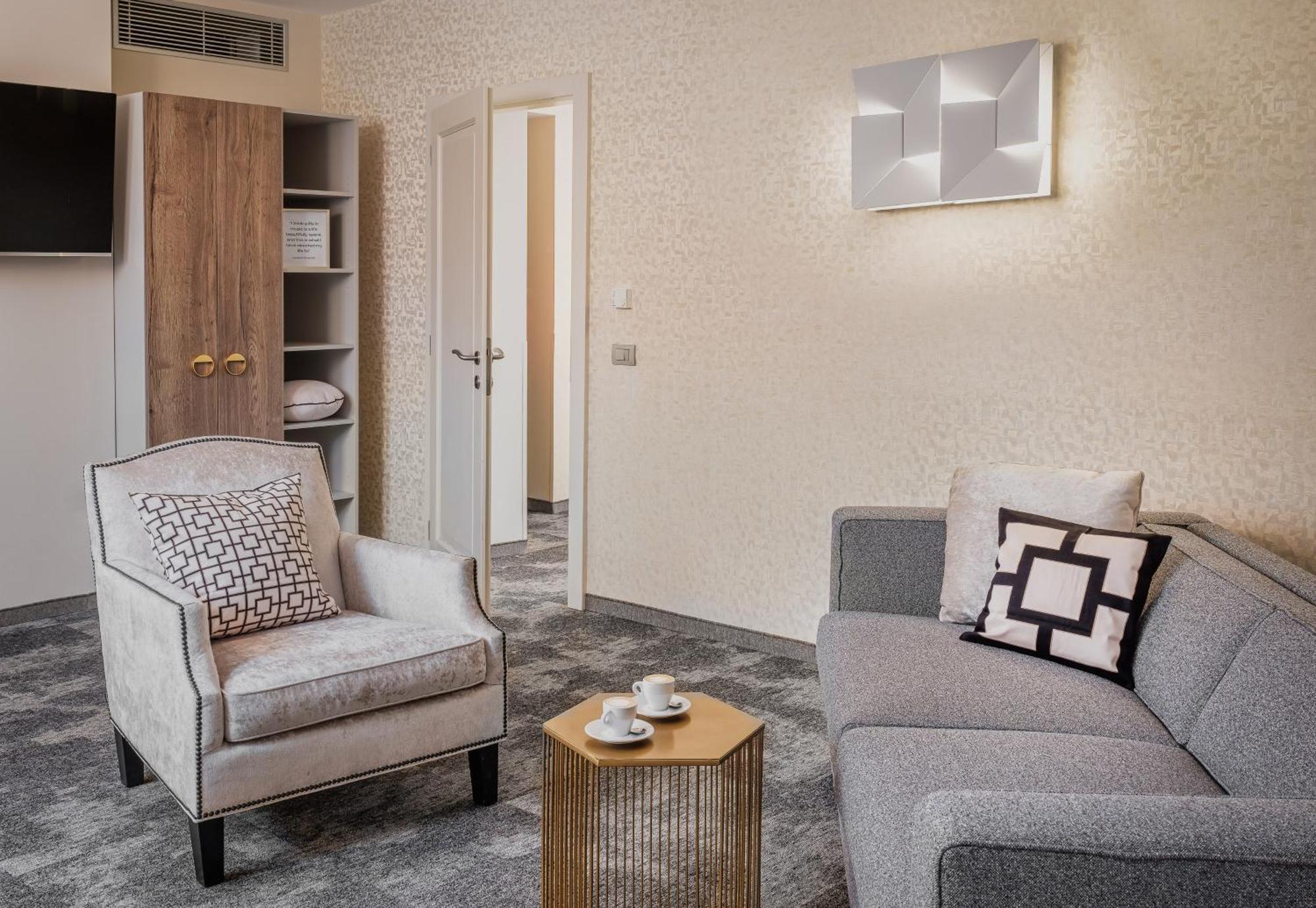 Hotel Maestro By Adrez Prag Dış mekan fotoğraf
